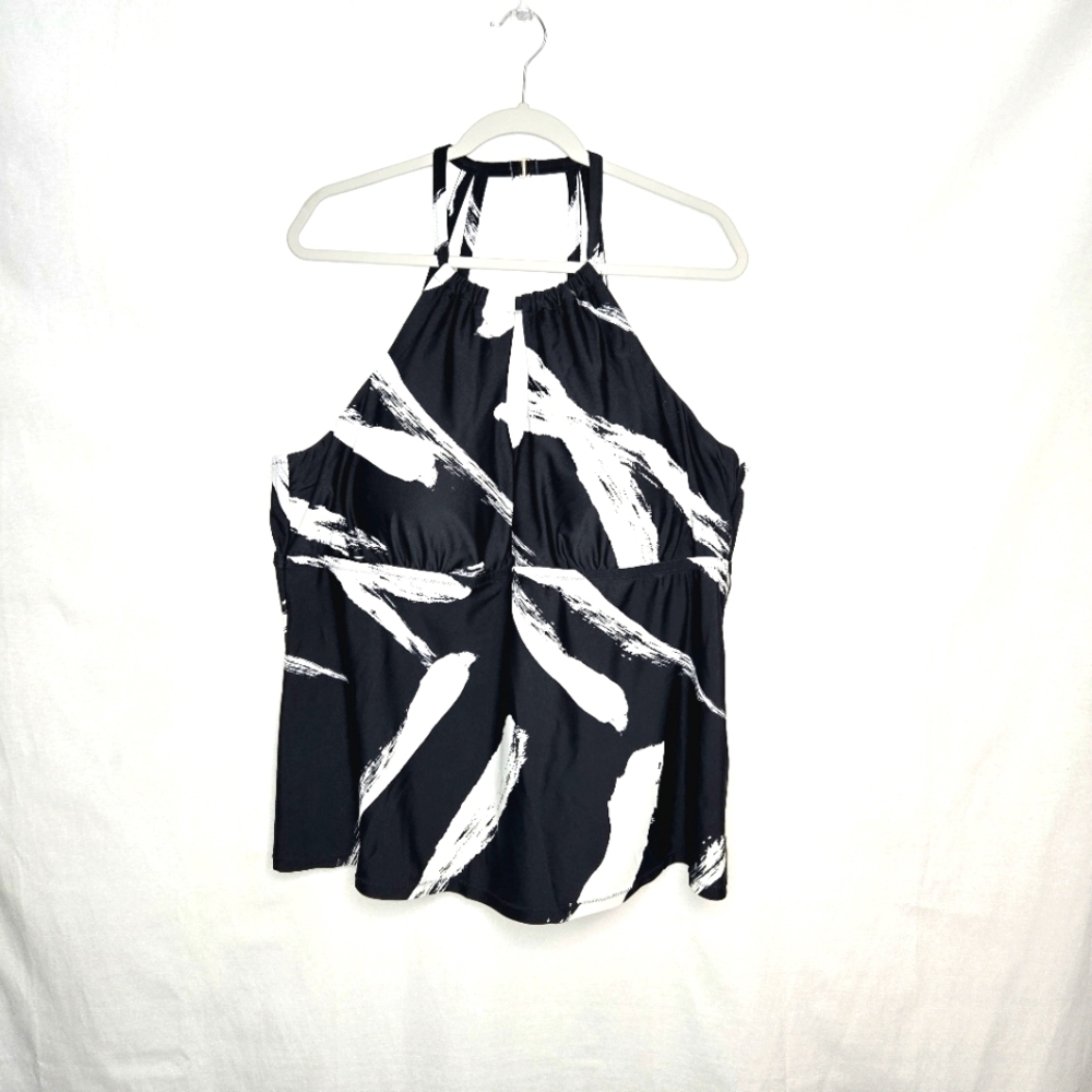 Raisins Curve Tankini. Black/white. 24W